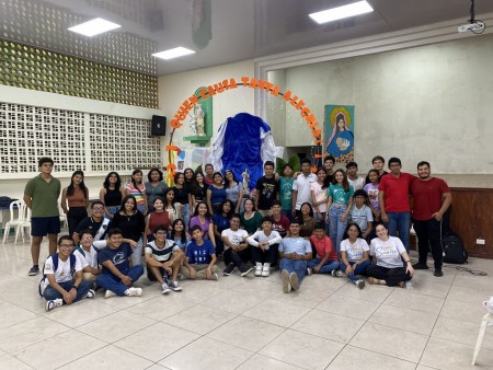  Jóvenes de las tres casas salesianas de Nicaragua participan con entusiasmo en el Encuentro Nacional del MJS, compartiendo momentos de formación, fe y fraternidad.