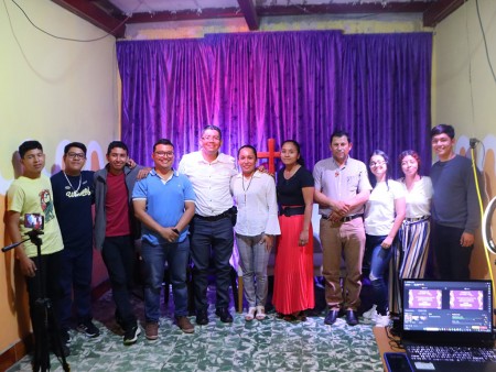 Grupo responsable y participante del podcast en el tiempo de cuaresma de la parroquia San Benito, Pet&eacute;n.