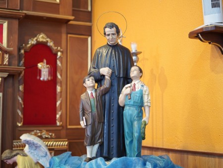 Los feligreses de la parroquia están preparándose espiritualmente para vivir la fiesta de Don Bosco.