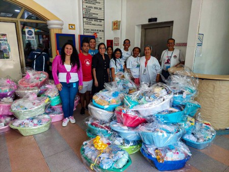 Se entregaron 47 canastillas, un gesto solidario inspirado en el legado de Don Bosco, que reafirma el compromiso salesiano con las familias más necesitadas.
