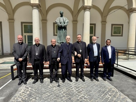 En un ambiente de auténtica salesianidad, cardenales se reunieron con el Rector Mayor, padre Fabio Attard.