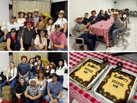 Integrantes del grupo ESCOGE del Centro Don Bosco celebran con alegr&iacute;a sus 22 a&ntilde;os de historia y fraternidad en la casa salesiana de P&eacute;rez Zeled&oacute;n.