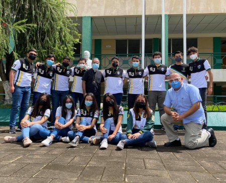 La comunidad del Colegio Salesiano San José recibe con alegría la visita del P. Inspector.