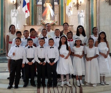 Primeras comuniones. Junio 2016.-