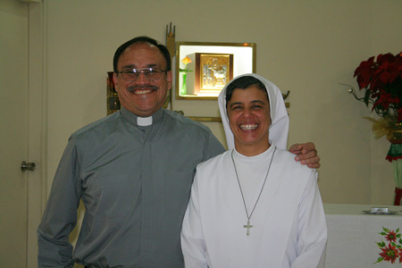 P. Alejandro Hernández sdb y Sor Ena Bolaños. 