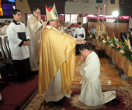 P. Francisco Rodríguez sdb. Nuevo sacerdote salesiano.