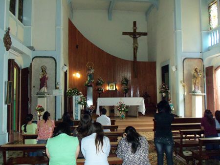 Capilla del Colegio María Auxiliadora. San Salvador. 