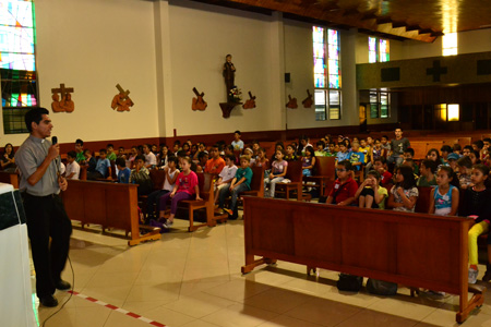 Niños de catequésis. Cartago.