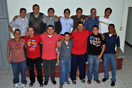 Tirocinantes salesianos 2013. 