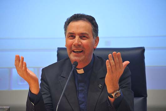 Don Ángel a los jóvenes