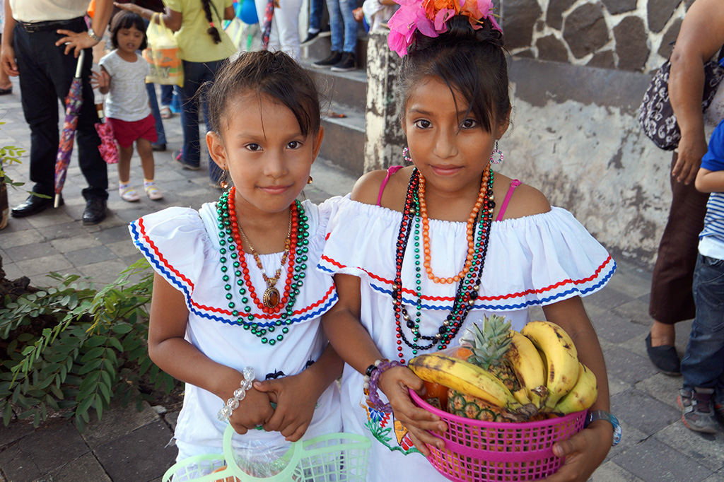 Fiesta a María en Granada. 