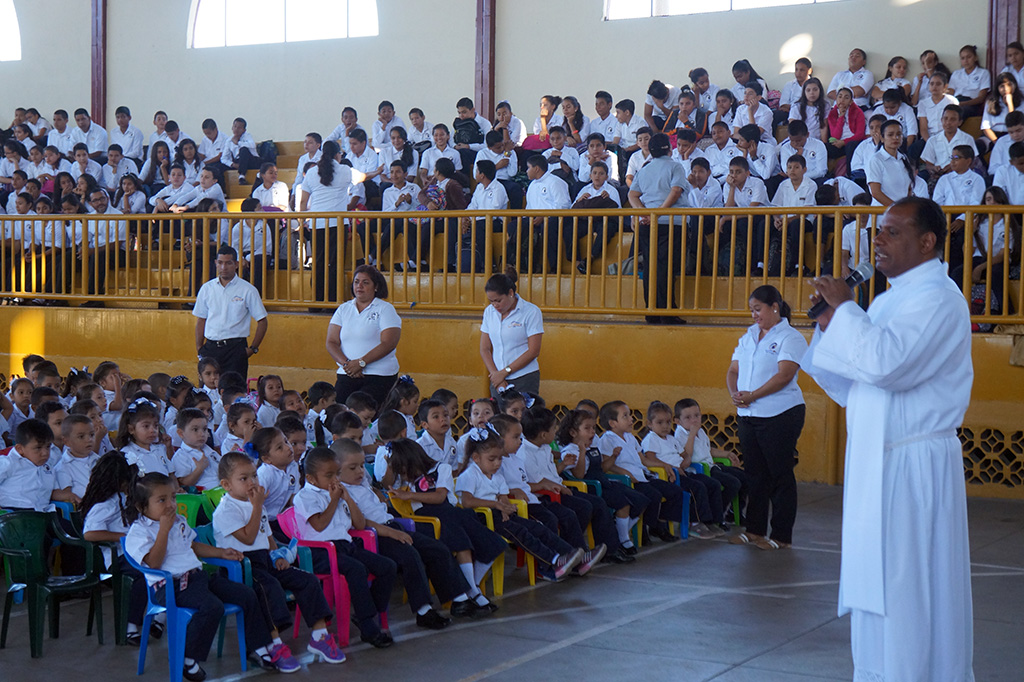 Celebración de la palabra. Don Bosco, Granada.