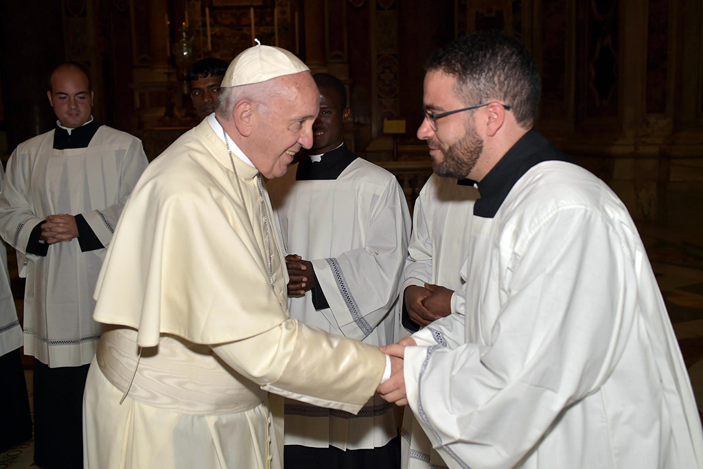 Visita al santo Padre. Un salesiano en Kosovo. 