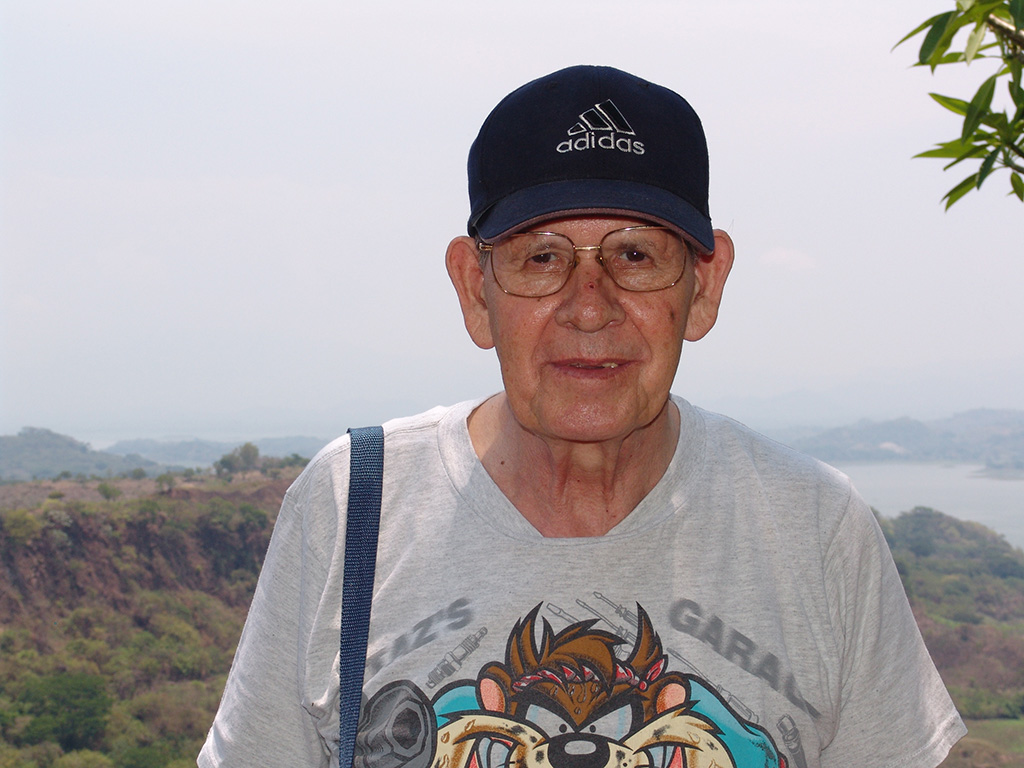 Hno. Avelino Barrantes, SDB. QDDG.