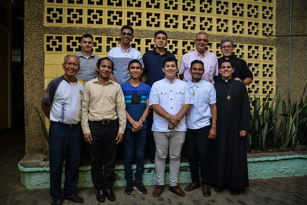 Jóvenes de Nicaragua en búsqueda de su vocación.