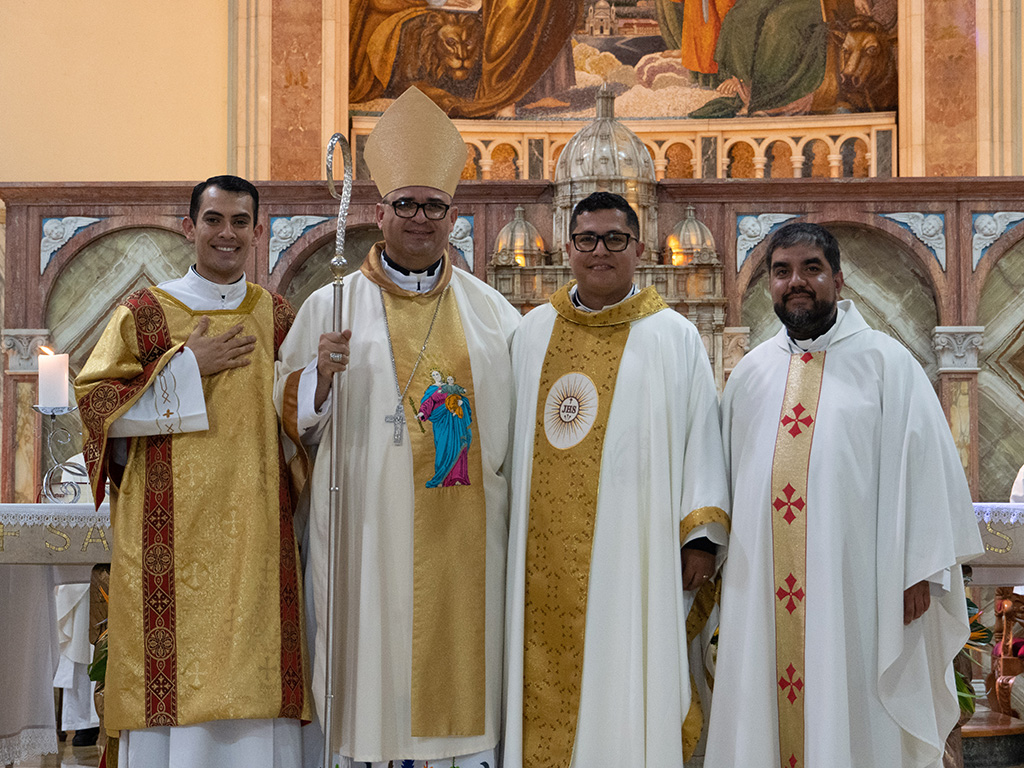 Guillermo Escobar, sdb, nuevo sacerdote salesiano.