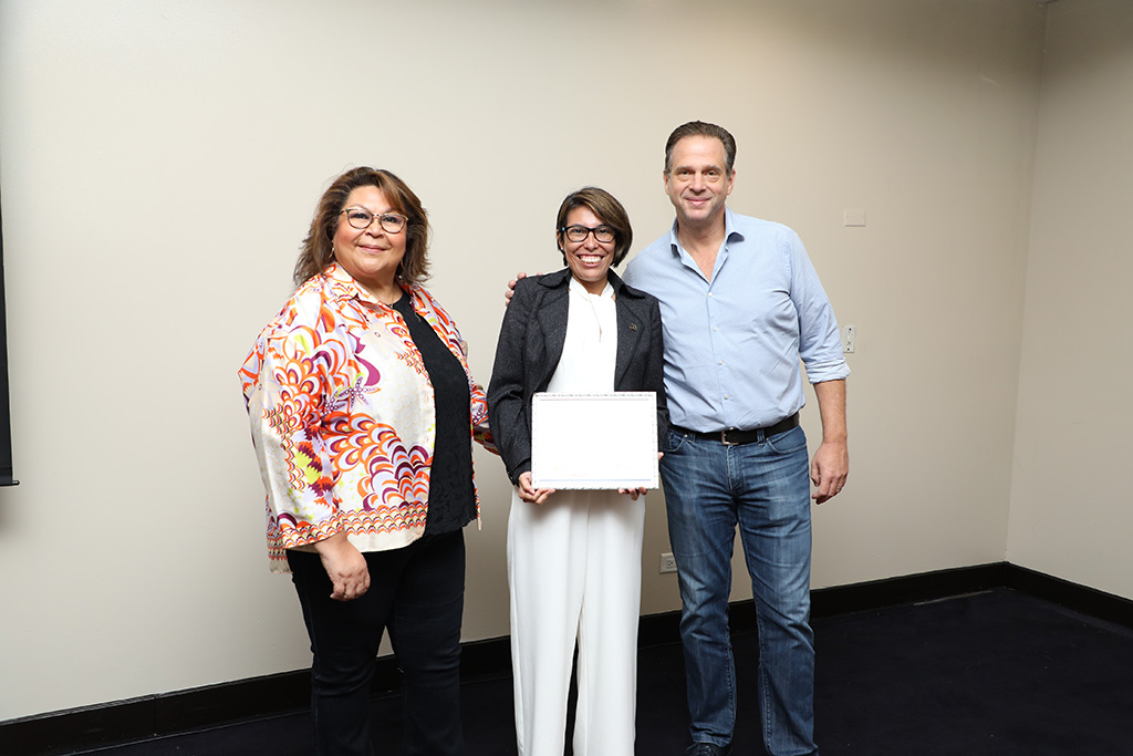 FUNDEMAS otorgó a la Universidad Don Bosco el reconocimiento de marca verde positiva.