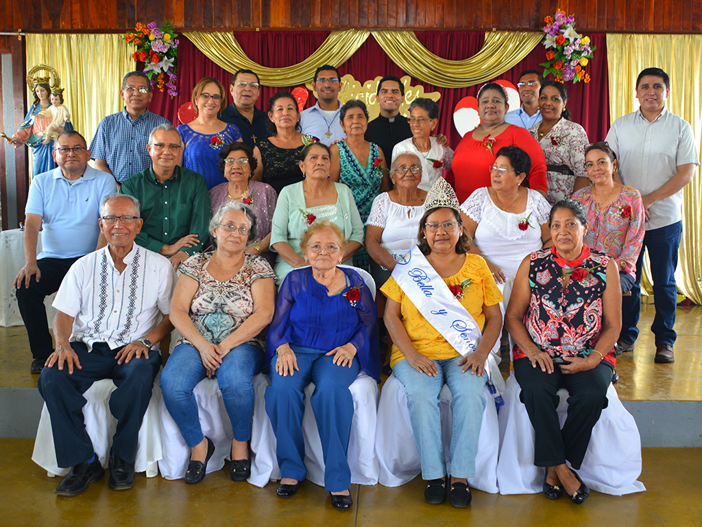Los salesianos de Nicaragua celebraron el día de las madres.