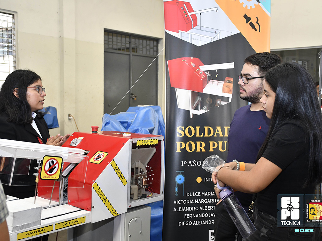 El lema de la expotécnica de este año fue “Educando en tecnología, alegría y santidad”.