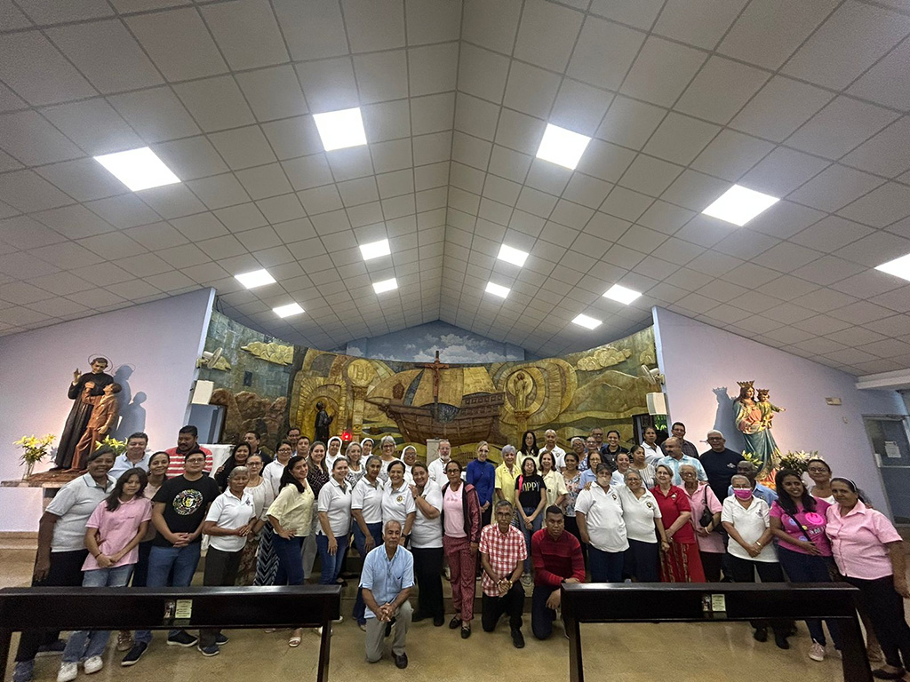 Miembros de la Familia Salesiana en Panamá.