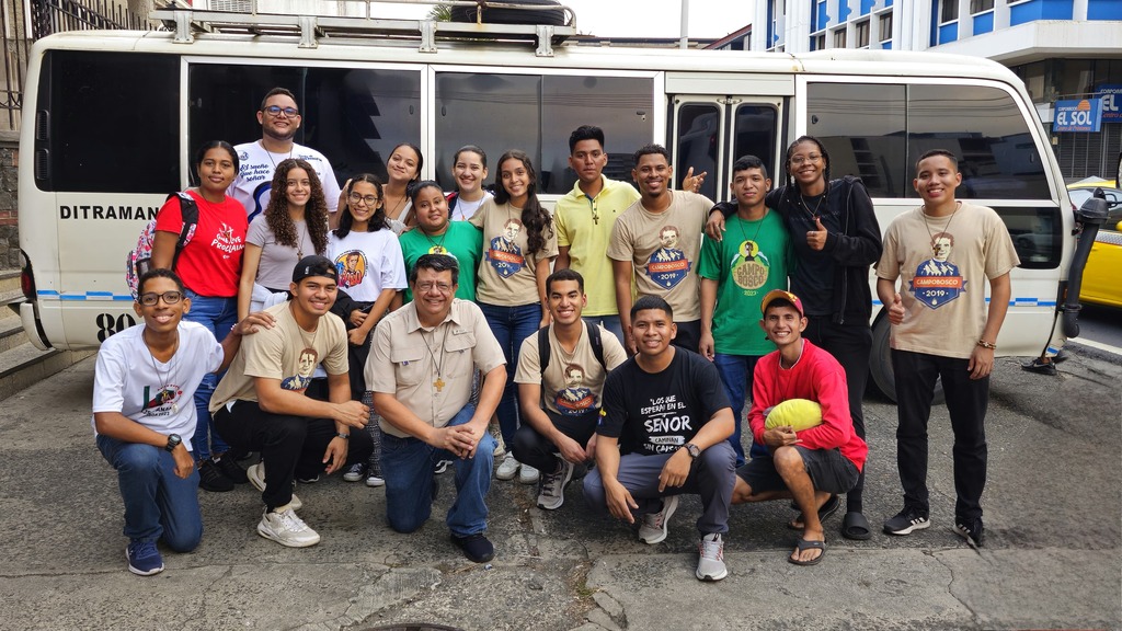 Durante la misión se estarán realizando las celebraciones propias de Semana Santa, actividades con los niños de las comunidades, así como el compartir y culturizarse en las comunidades.