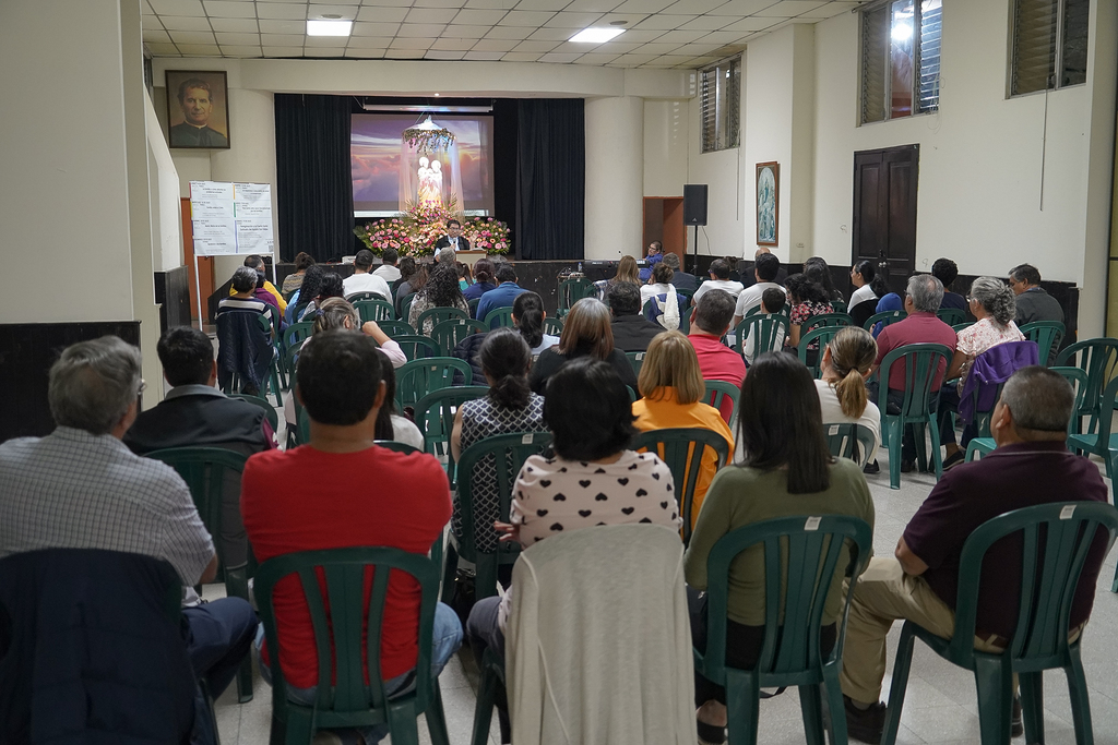 La Semana de la Familia en la Parroquia El Espíritu Santo continúa dejando huellas profundas en el corazón de los participantes, fortaleciendo los lazos espirituales del núcleo familiar.