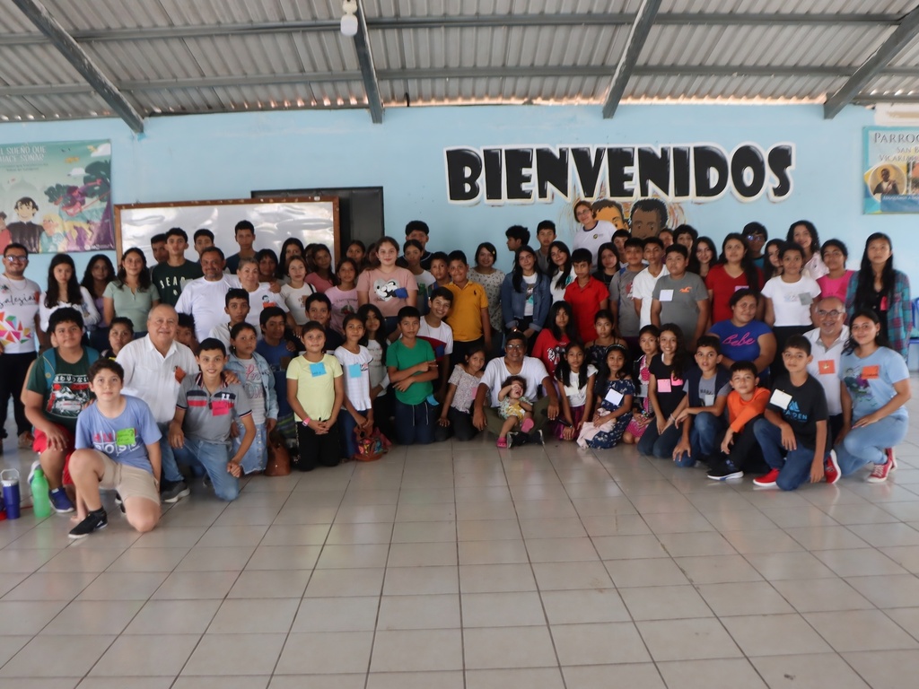 Niños y jóvenes vivieron una “Mañana Salesiana” llena de alegría y reflexión al estilo de Don Bosco, guiados por animadores que promovieron valores salesianos a través del juego y la convivencia.