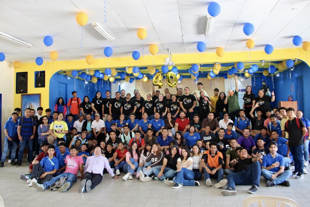 Fiel a su espíritu evangelizador, el CFP San Juan Bosco actualiza su propuesta educativa para seguir transformando la vida de los jóvenes más necesitados de hoy.